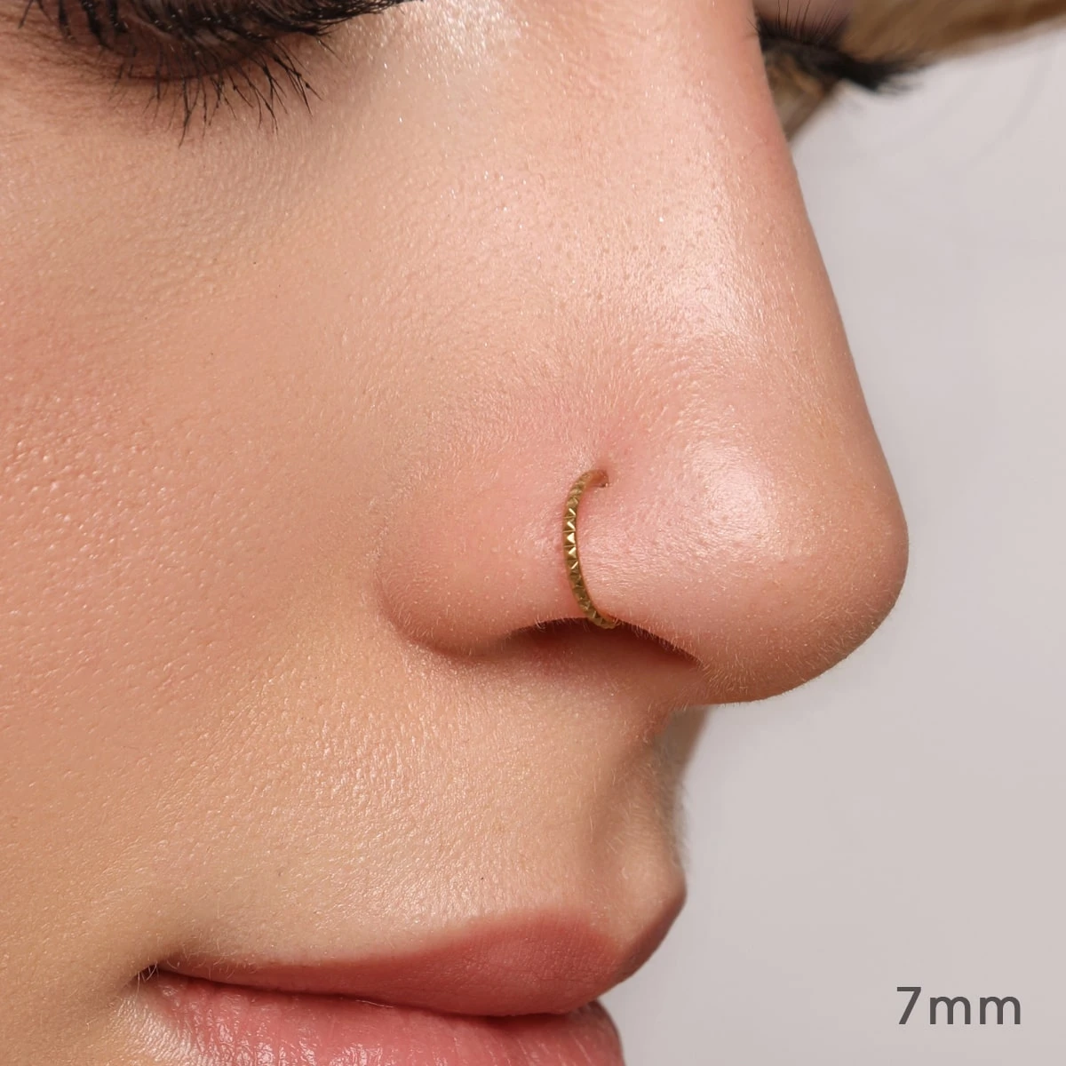 Spike Clicker | Nasen- & Ohrpiercing – Bild 3