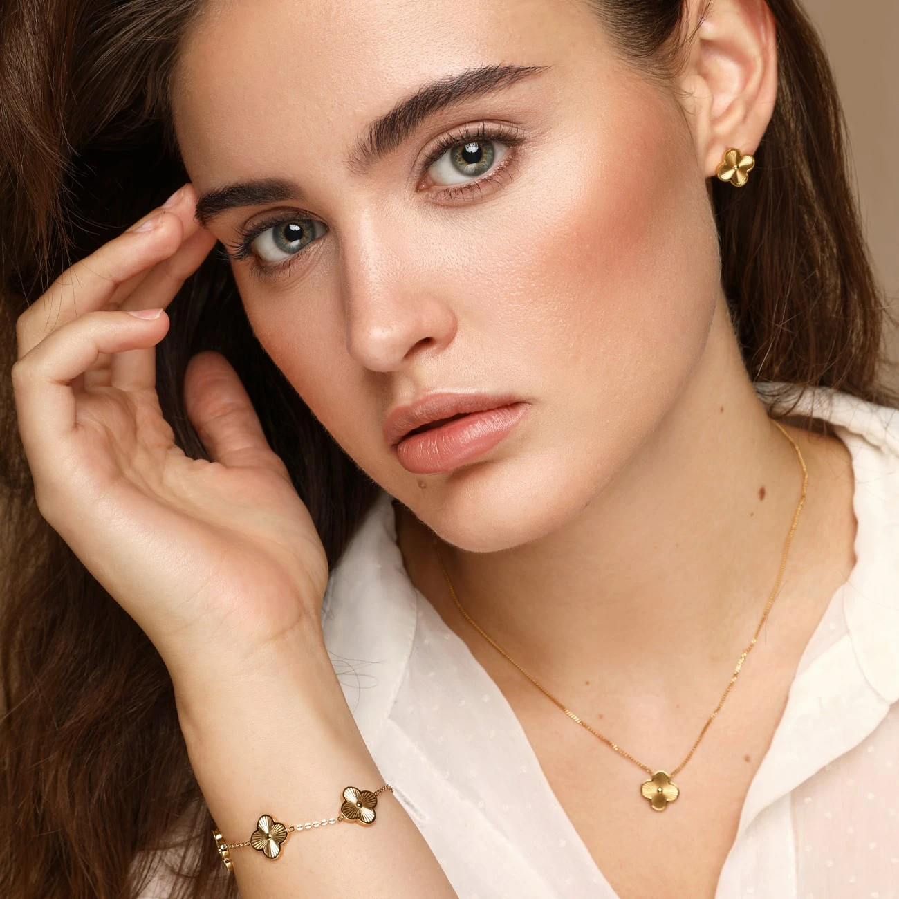 Shine Clover Ohrstecker | 18K Vergoldet â Bild 3